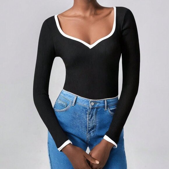 Tops - Black And White Casual Women's Contrast Binding Sweetheart Neck Sweater